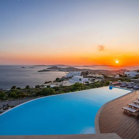 Alia Mykonos فيلة بسارو